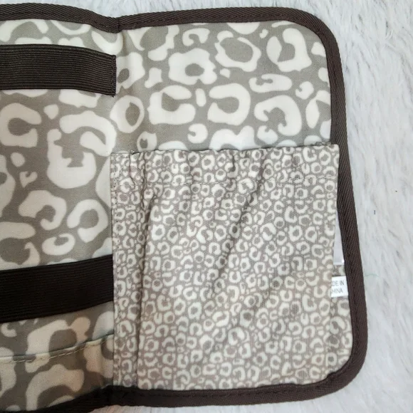 Thirty-one Pocketed Organizer - Picture 12 of 14